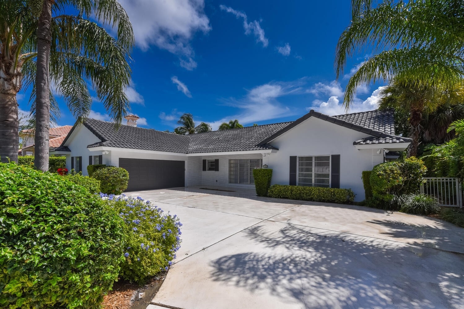 Single Family Home at Royal Palm Yacht and Country Club, Boca Raton, FL 33432