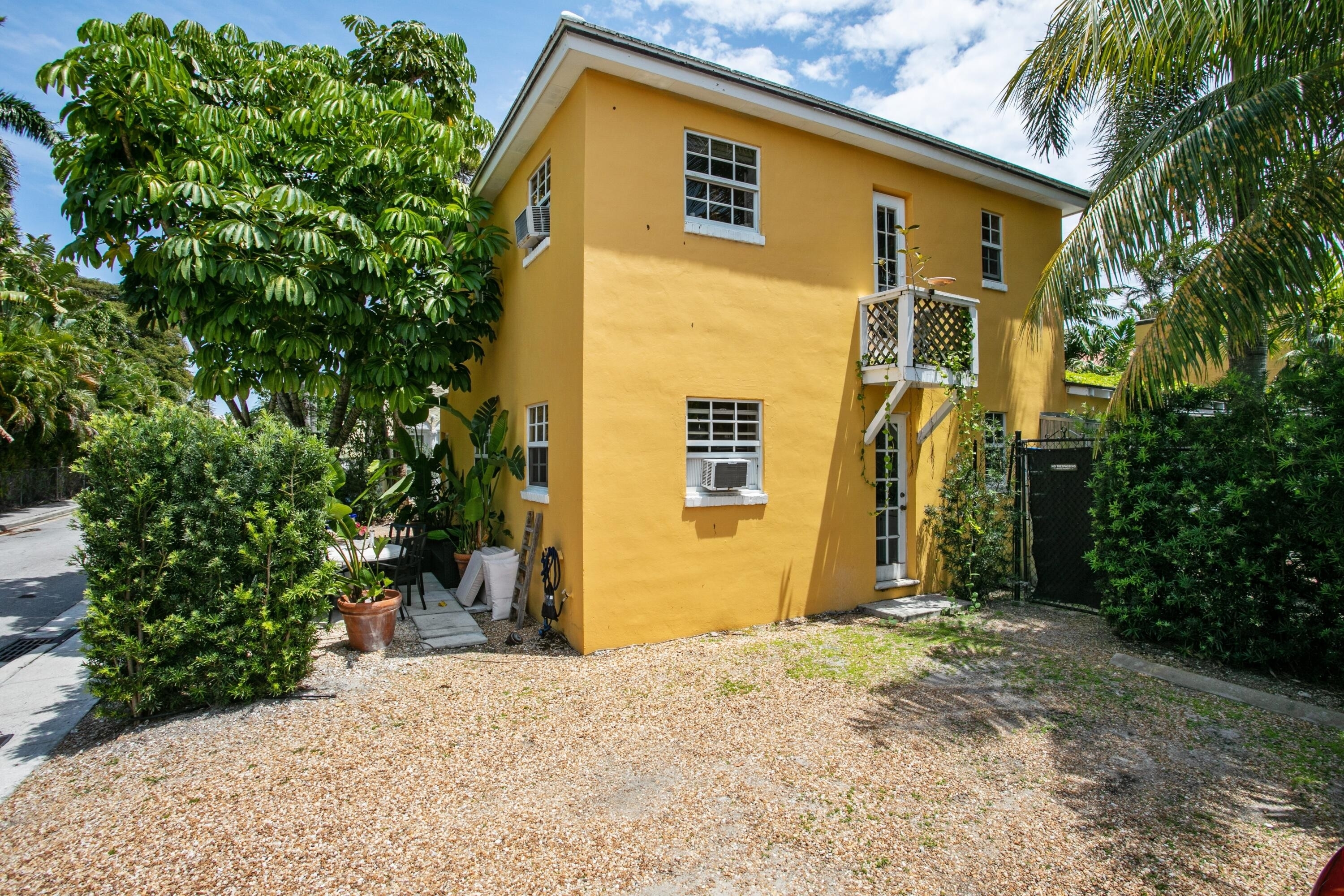 2. Single Family Homes 為 特賣 在 Palm Beach, FL 33480