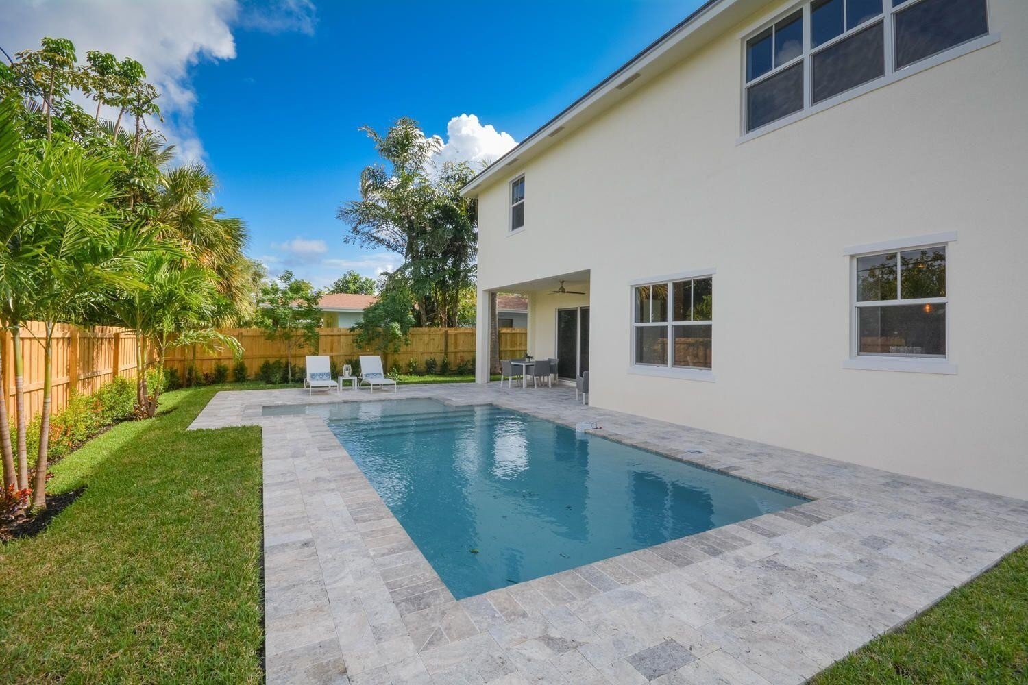 29. Single Family Homes for Sale at Delray Manors, Boca Raton, FL 33487