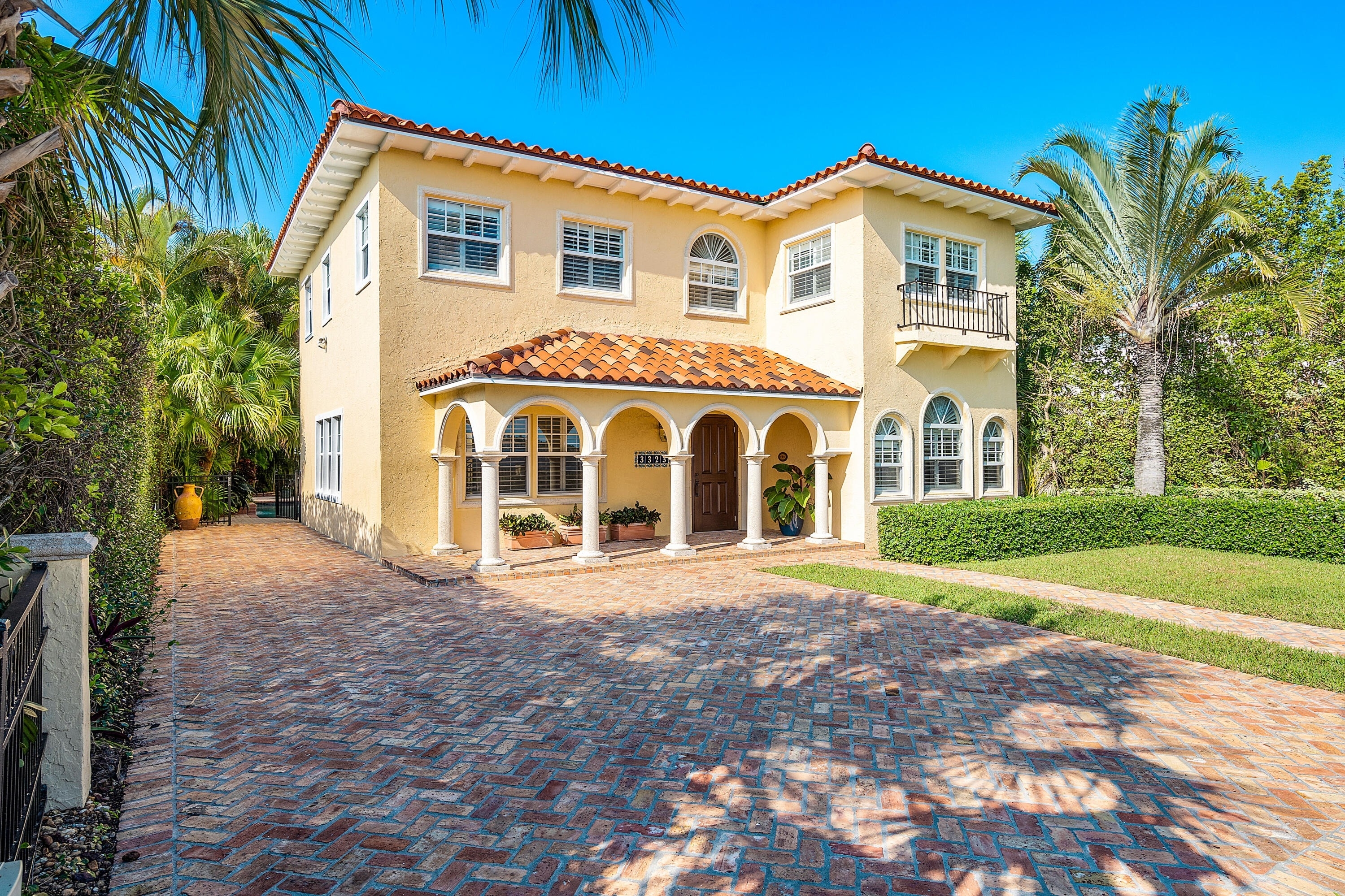 2. Single Family Homes for Sale at Historic Southland Park, West Palm Beach, FL 33405