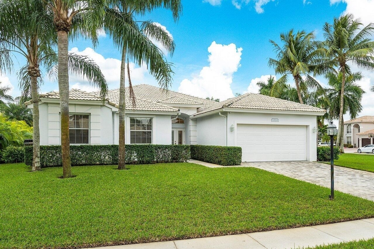 Single Family Home for Sale at Boca Falls, Boca Raton, FL 33428