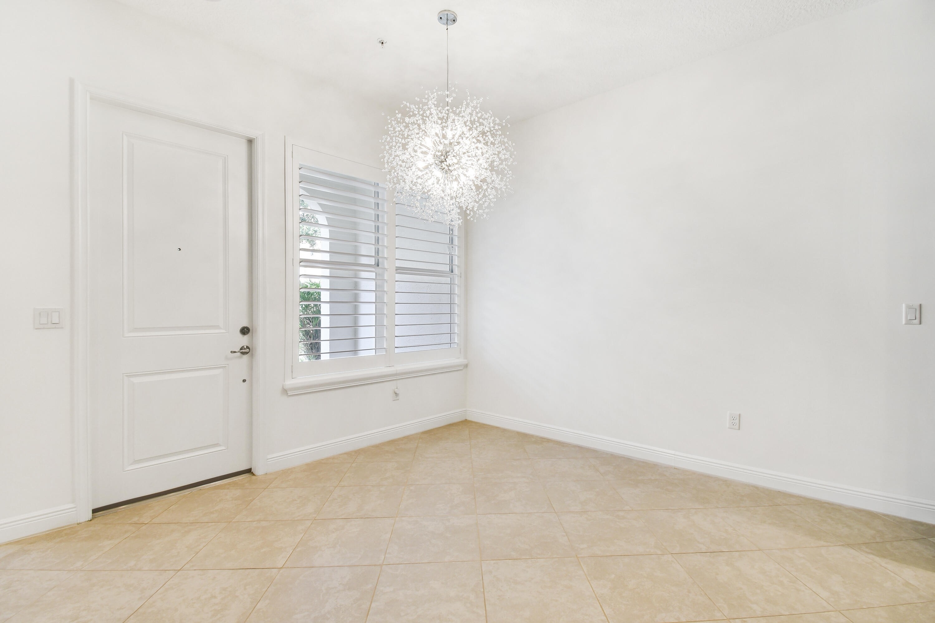 Single Family Townhouse at Central Park, West Palm Beach, FL 33405