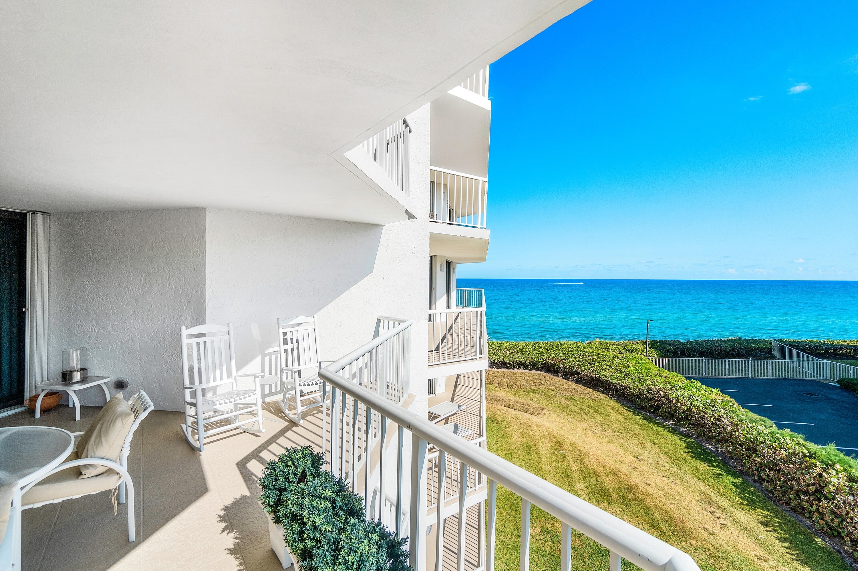 Condominium for Sale at 3170 S Ocean Boulevard, S401 Palm Beach, FL 33480
