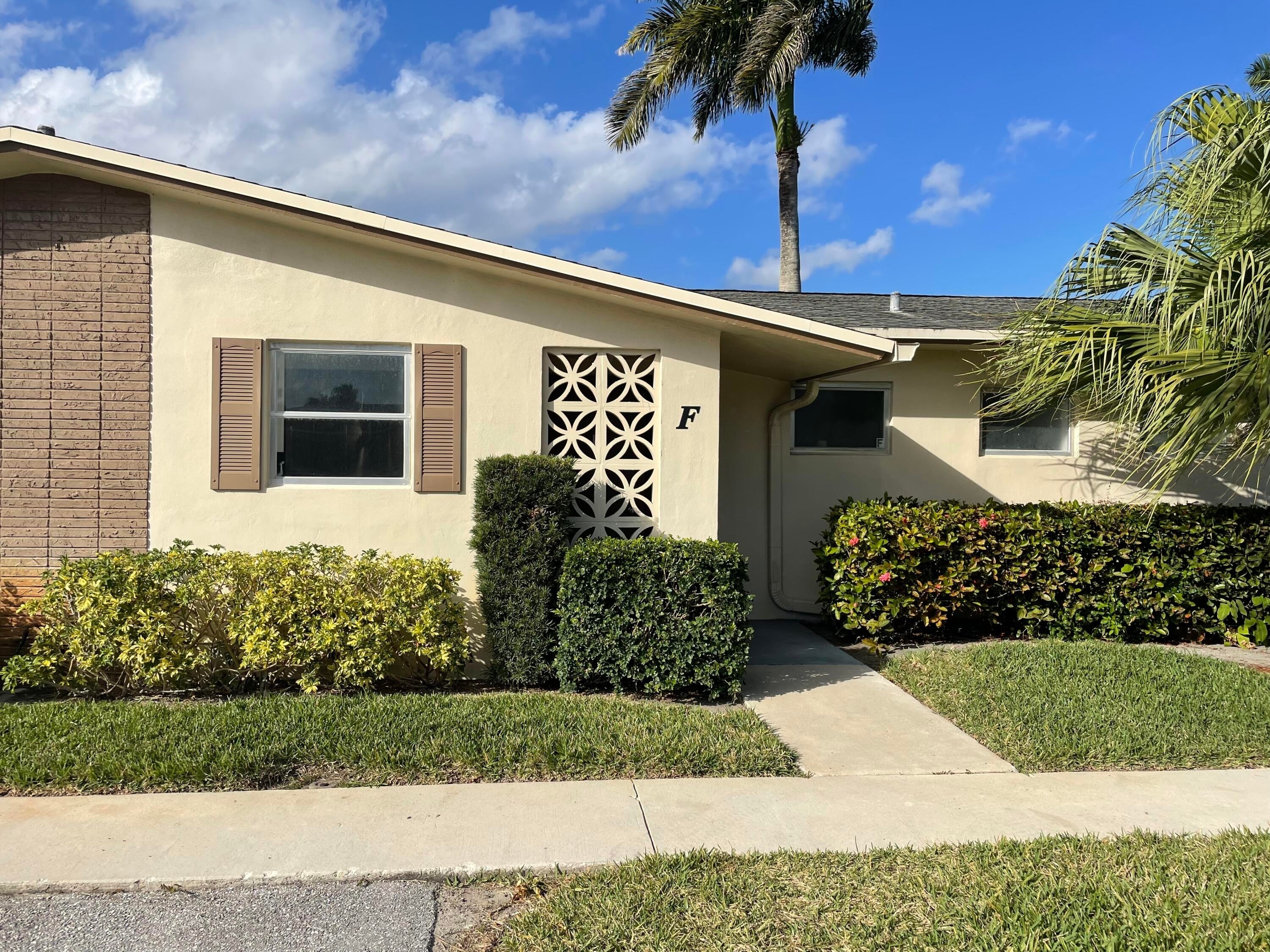 Property at 2572 E Emory Drive, F Cresthaven, West Palm Beach, FL 33415