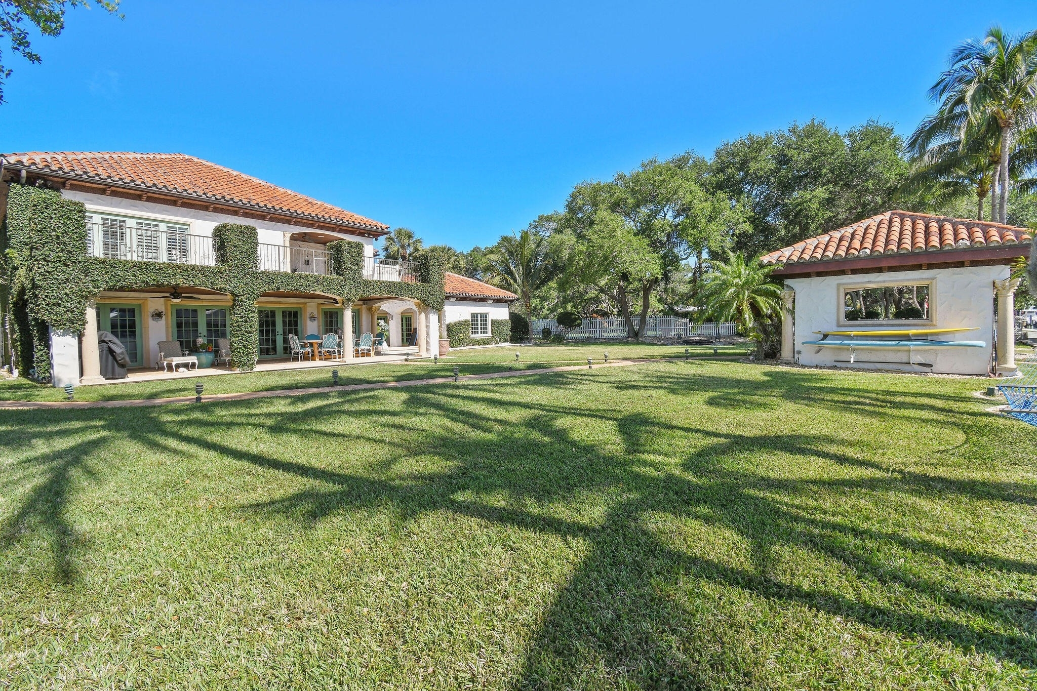 23. Single Family Homes for Sale at Palm Beach Gardens, FL 33410
