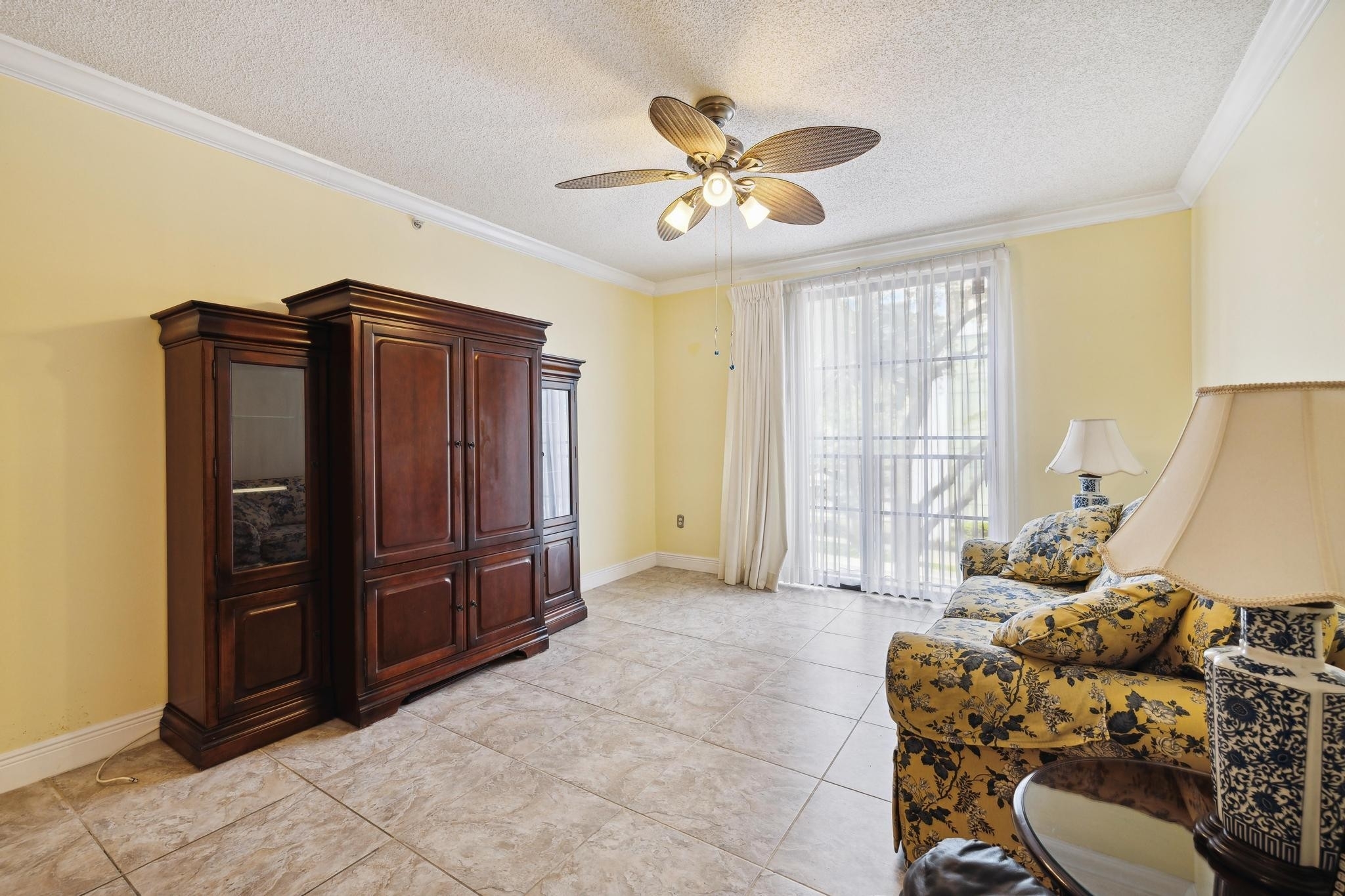 3. Condominiums for Sale at 780 S Sapodilla Avenue, 207 Downtown West Palm Beach, West Palm Beach, FL 33401