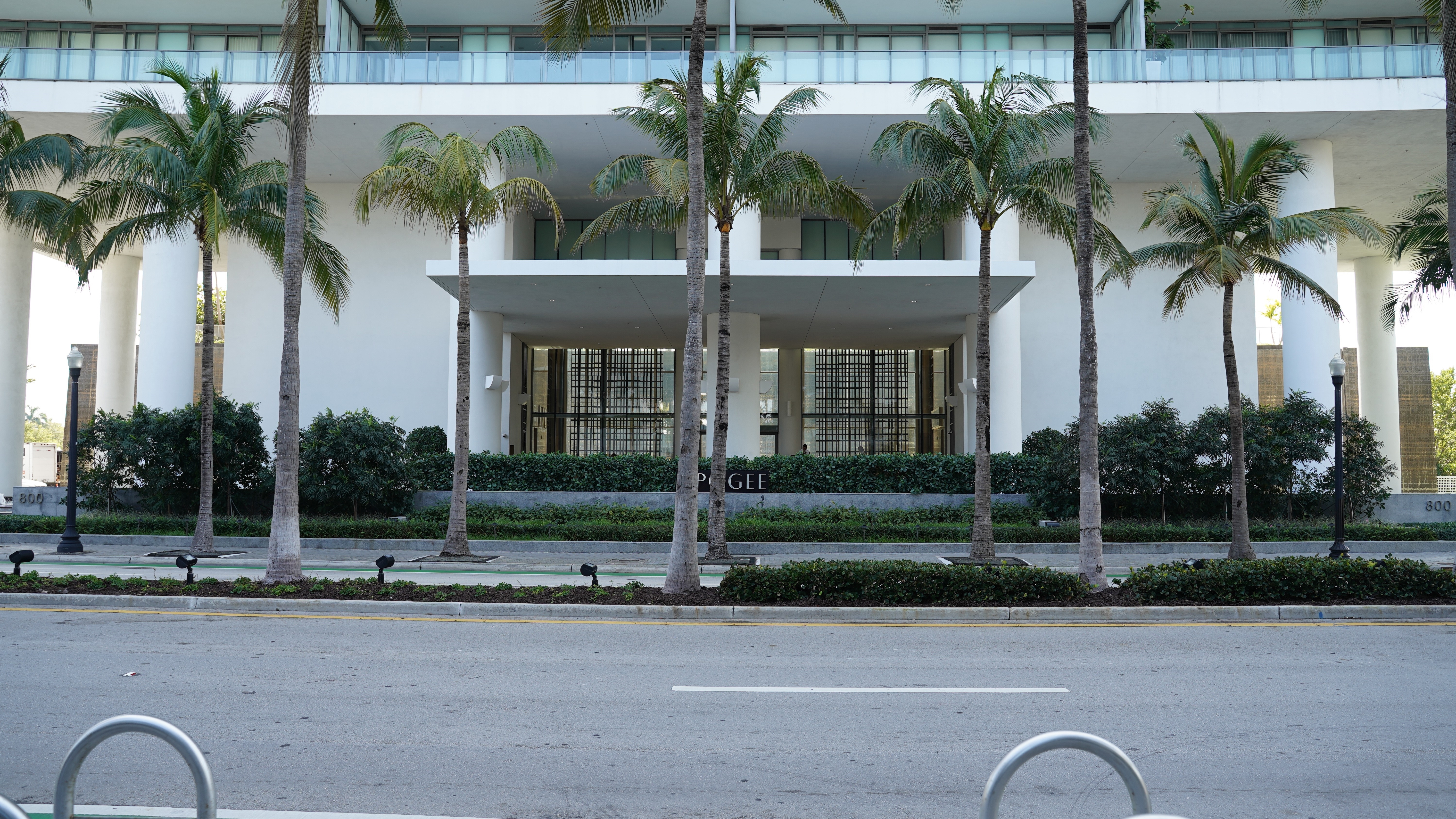 2. Apogee building at 800 South Pointe Drive, South Point, Miami Beach, FL 33139