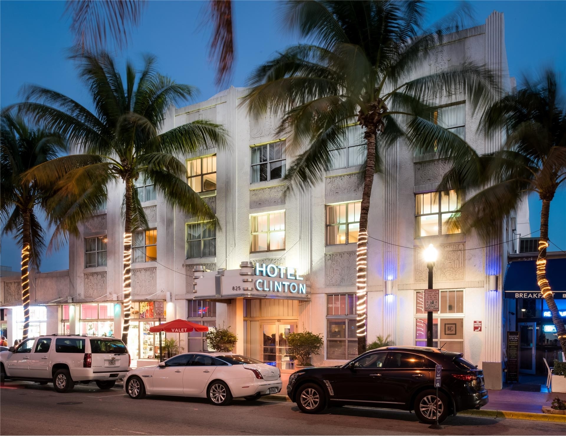 1. Commercial at 825 Washington Avenue, Miami Beach, FL Miami Beach