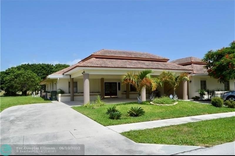 Property at Boca Teeca, Boca Raton, FL 33487