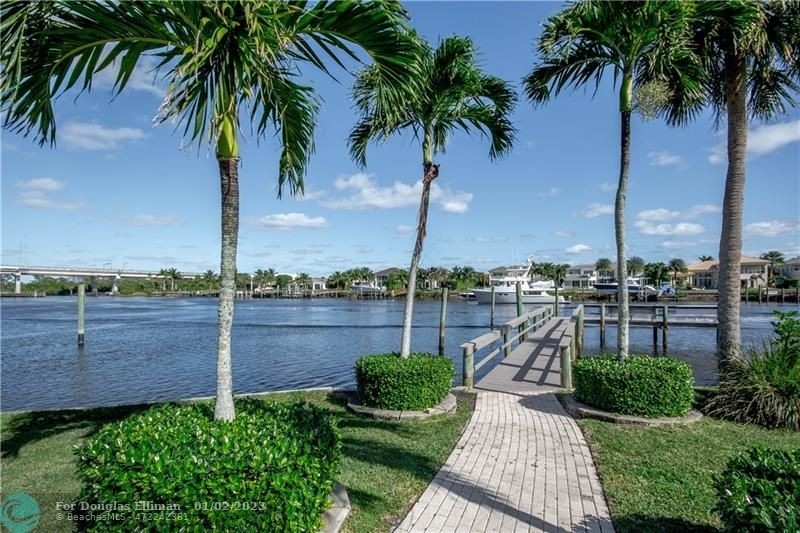 11. Single Family Homes for Sale at Palm Beach Gardens, FL 33410