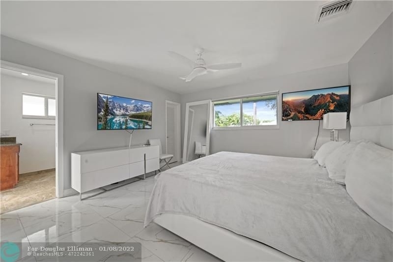 14. Single Family Homes for Sale at Landings, Fort Lauderdale, FL 33308