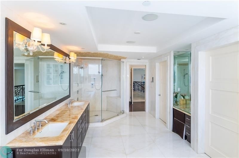18. Condominiums for Sale at 18201 Collins Ave , 1709 North Biscayne Beach, Sunny Isles Beach, FL 33160