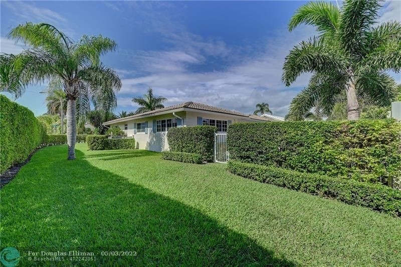 21. Single Family Homes for Sale at Spanish River Land, Boca Raton, FL 33432