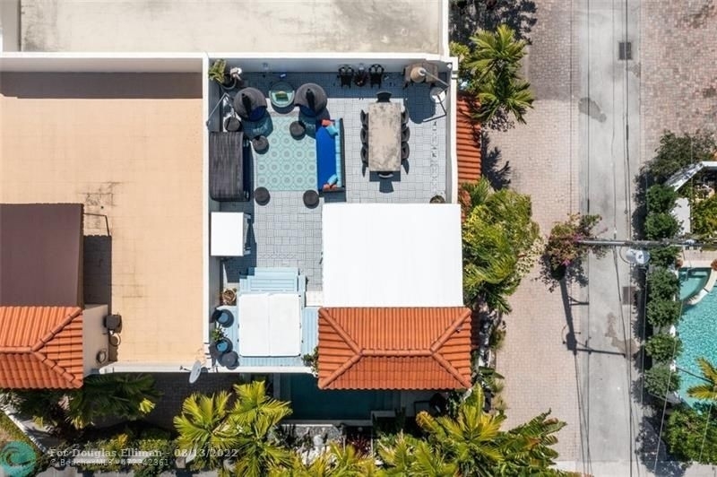 26. Single Family Townhouse для того Продажа на Colee Hammock, Fort Lauderdale, FL 33301