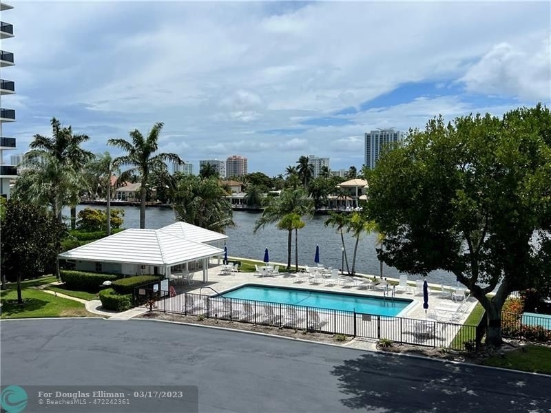 28. Condominiums for Sale at 6337 Bay Club Dr , 1 Bay Colony Club, Fort Lauderdale, FL 33308