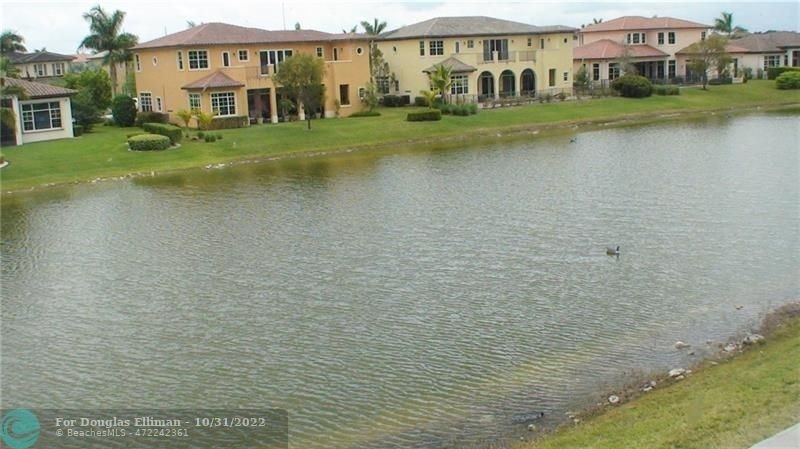 29. Single Family Homes for Sale at Heron Bay, Parkland, FL 33076