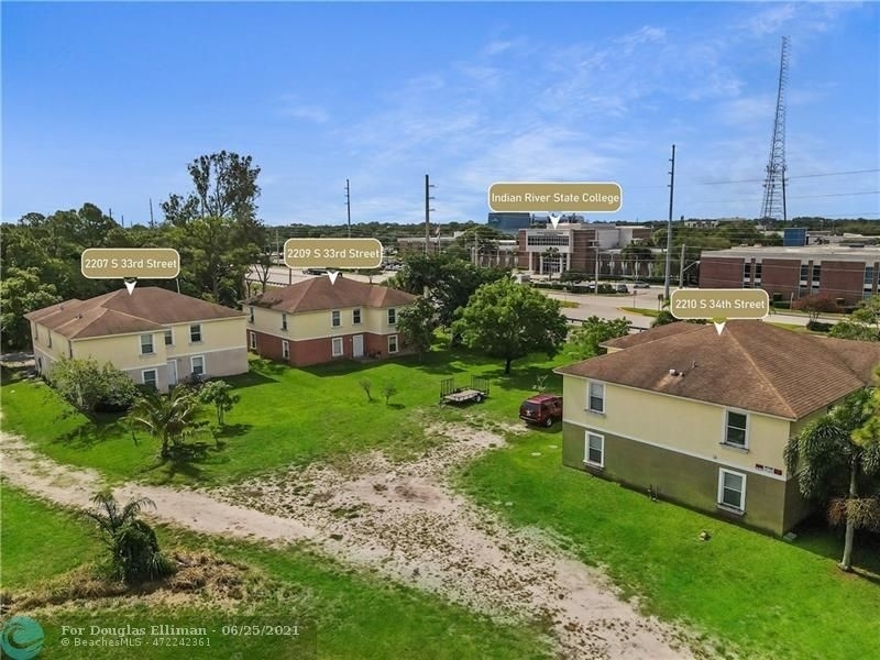 33. Commercial / Office for Sale at Fort Pierce South, Fort Pierce, FL 34947