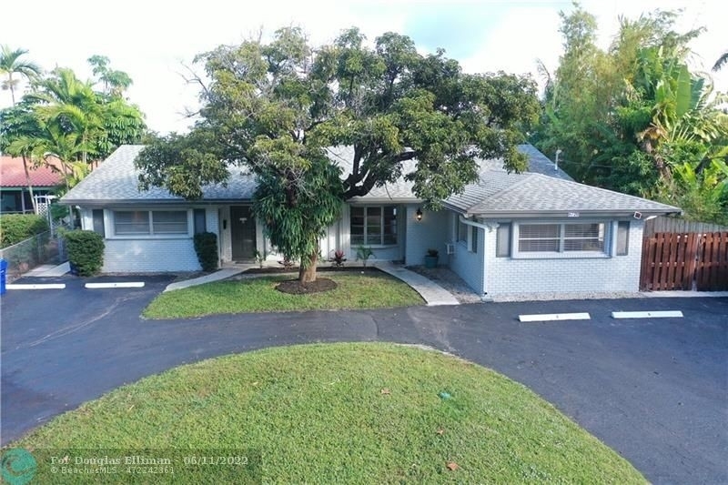 35. Single Family Homes for Sale at Lake Estates, Fort Lauderdale, FL 33308