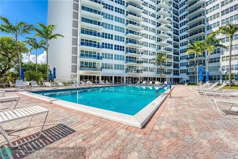 38. Co-op Properties for Sale at 3300 NE 36th St , 719 Galt Mile, Fort Lauderdale, FL 33308