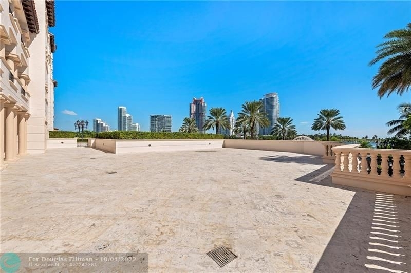 39. Condominiums for Sale at 7112 Fisher Island Dr, 7112 Fisher Island, Miami Beach, FL 33109
