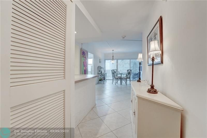 5. Co-op Properties for Sale at 3300 NE 36th St , 719 Galt Mile, Fort Lauderdale, FL 33308