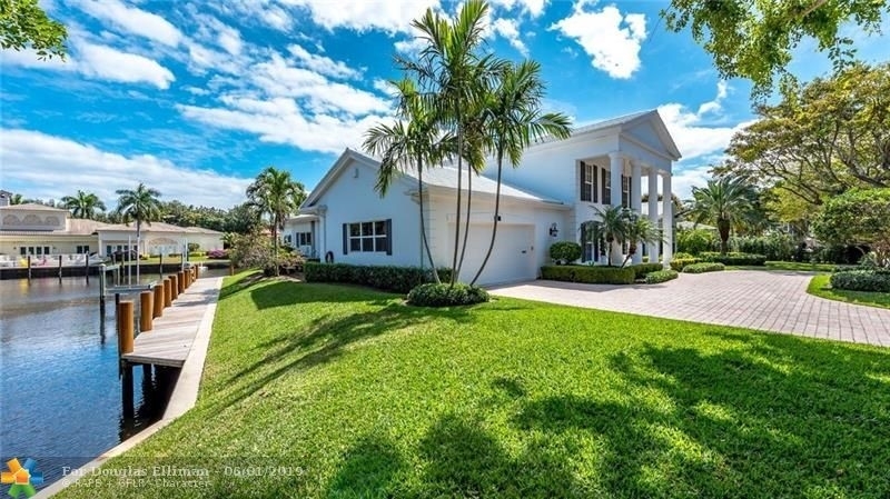 5. Single Family Homes 為 特賣 在 Bay Colony, Fort Lauderdale, FL 33308