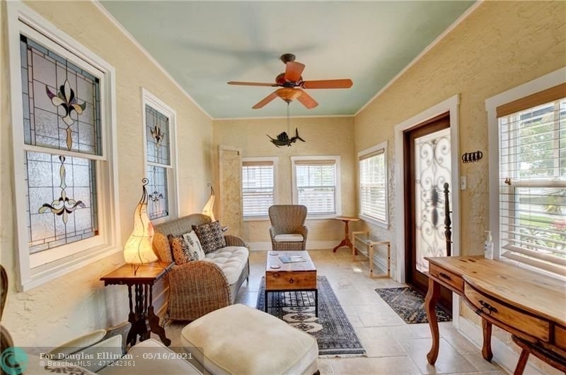 6. Single Family Homes for Sale at Del Ida Park, Delray Beach, FL 33444