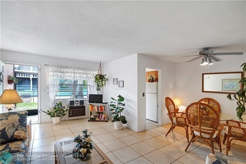7. Condominiums for Sale at 160 NE 8th Ave , 4A Atlantic Shores, Hallandale Beach, FL 33009