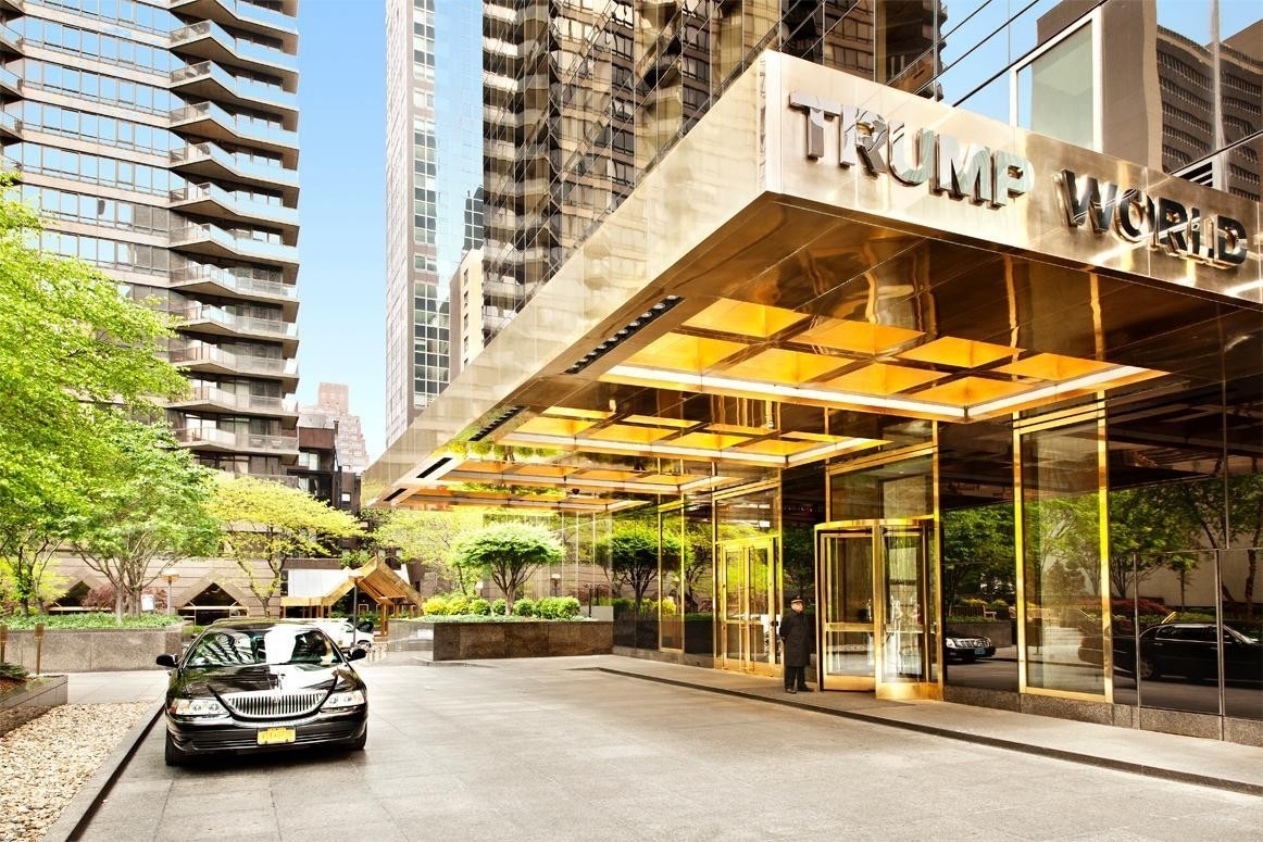 14. Condominiums for Sale at Trump World Tower, 845 UNITED NATIONS PLZ, 65A Turtle Bay, New York, NY 10017