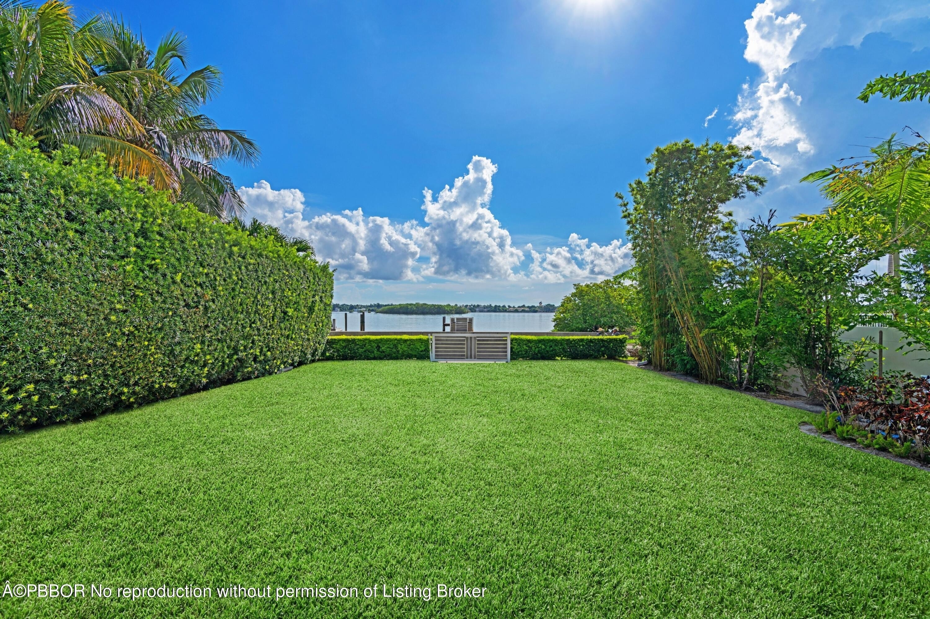 13. Single Family Homes for Sale at Historic Southland Park, West Palm Beach, FL 33405