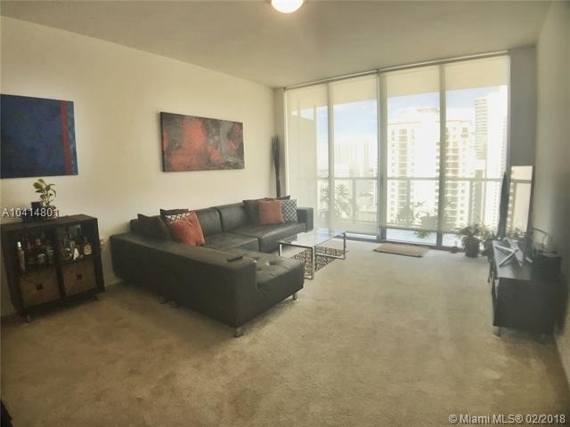 2. Condominiums at 1111 SW 1 av , 3224 Miami
