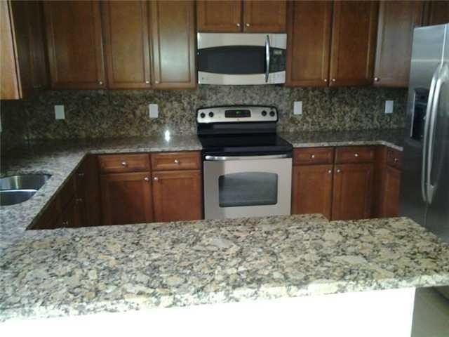 2. Single Family Townhouse at Address Not Available Doral