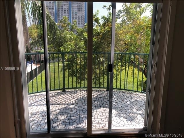 13. Single Family Townhouse at 238 SEAVIEW DRIVE , 111 Key Biscayne