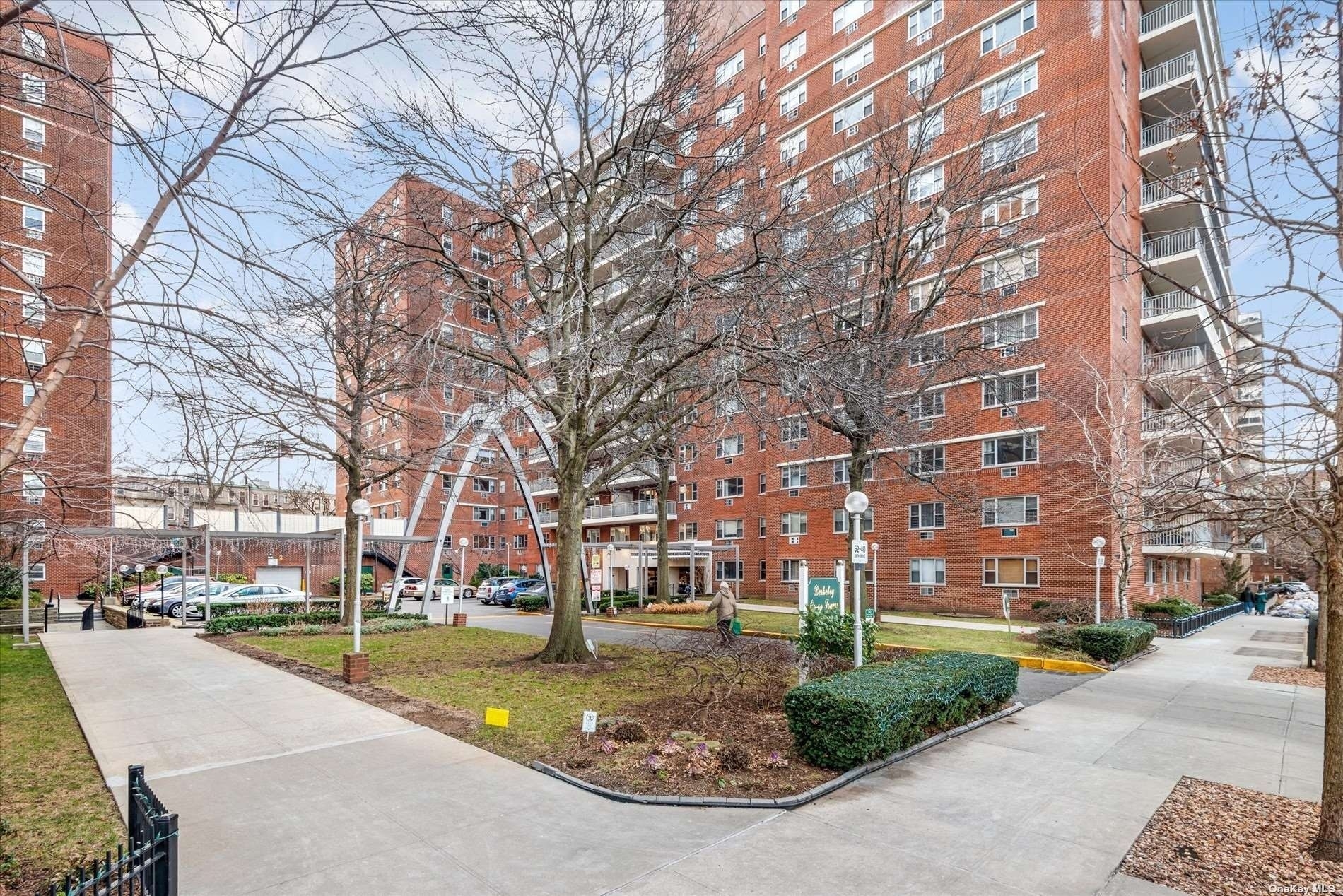 Property at 52-30 39th Drive, 5V Woodside, Queens, NY 11377