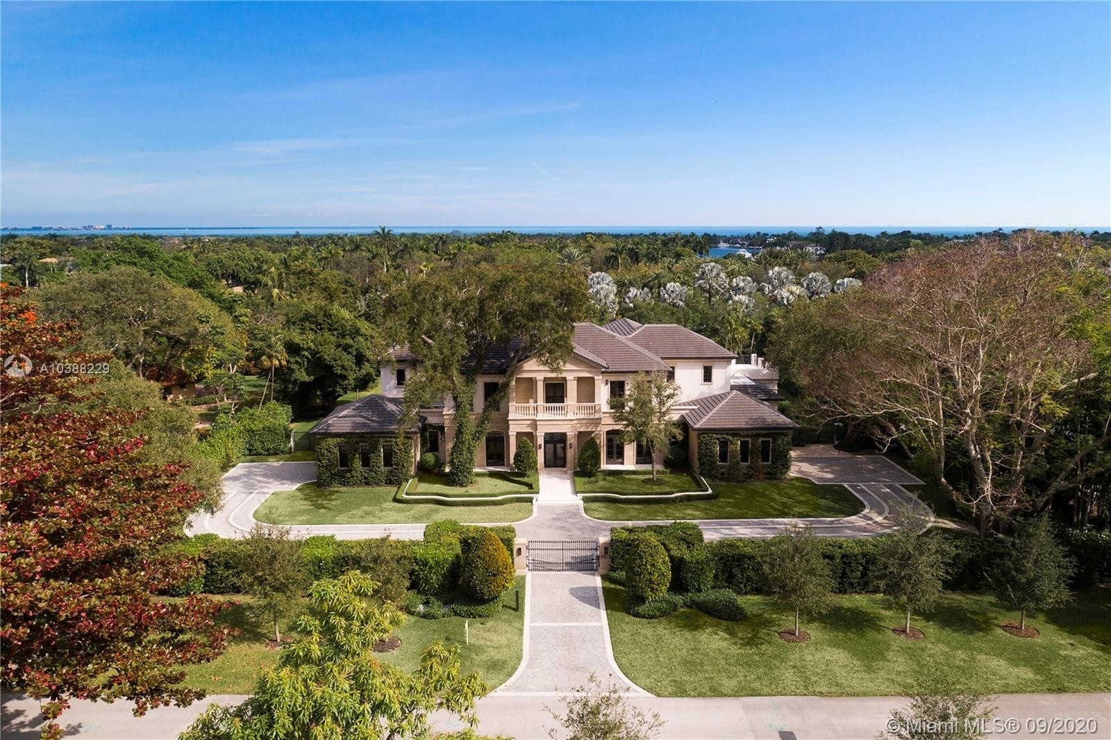 Single Family Home at Coral Gables
