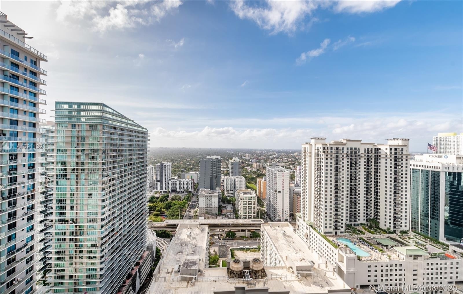 16. Condominiums at 1000 Brickell Plaza , 3504 Miami