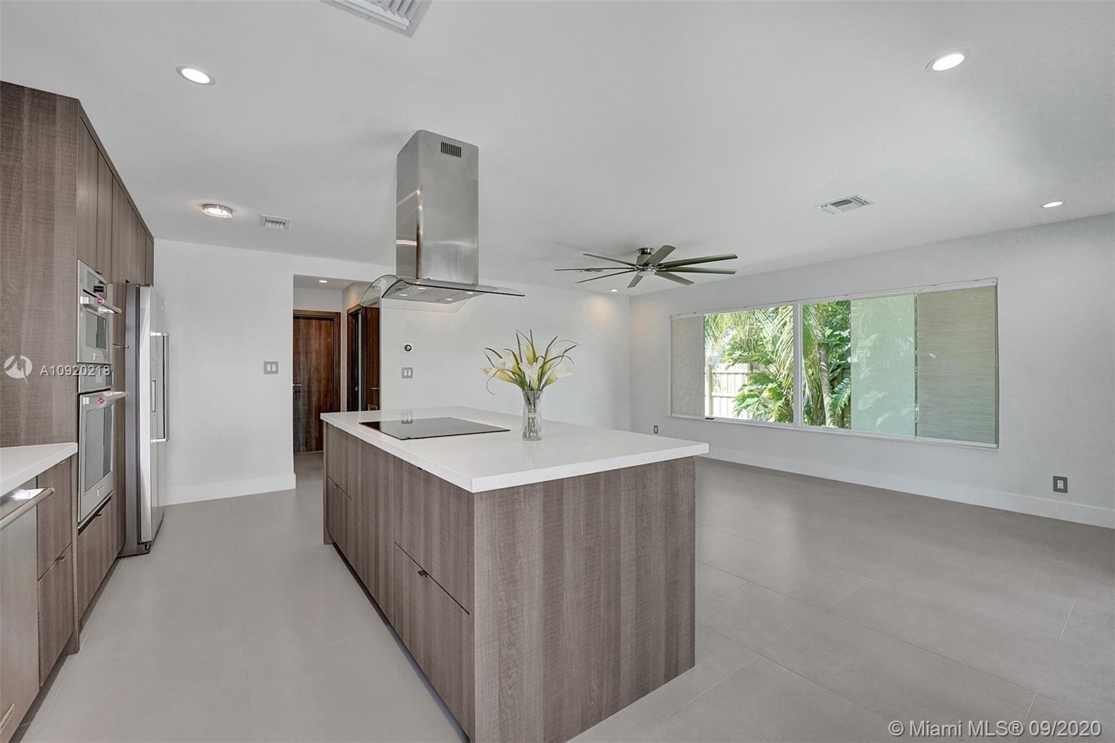 17. Rentals at 2706 NE 32nd Ave, 1 Fort Lauderdale