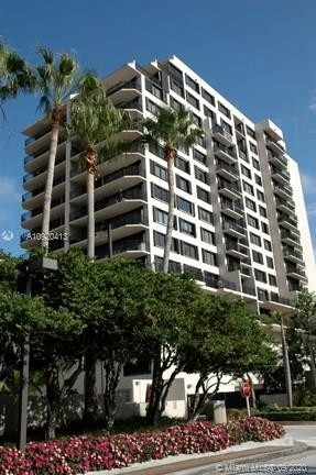 38. Condominiums at 540 Brickell Key Dr , 406 Miami