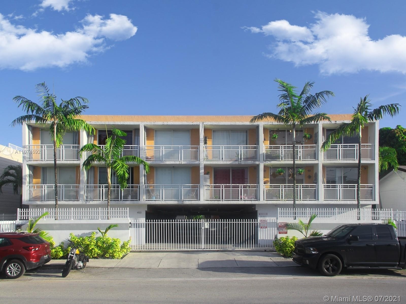 Condominium at 450 SW 3rd St, 10 Miami