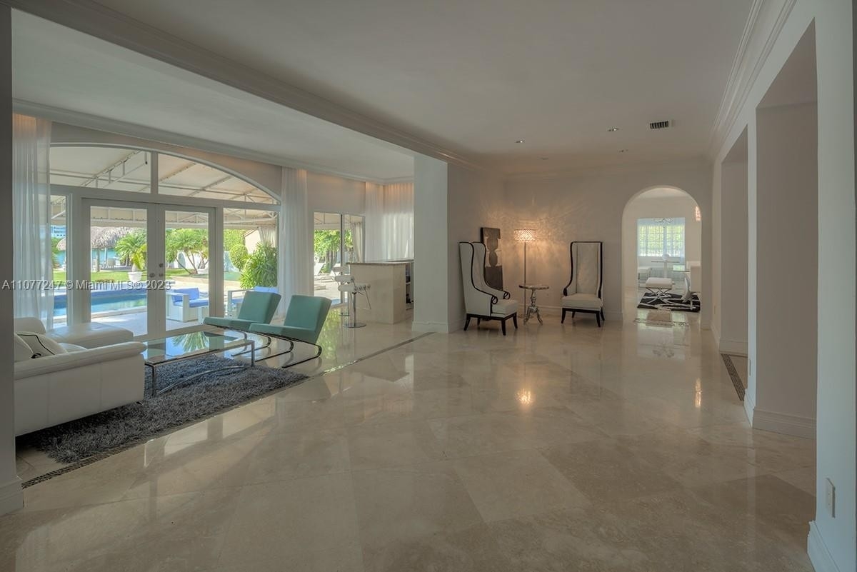 8. Single Family Homes for Sale at Palm Island, Miami Beach, FL 33139