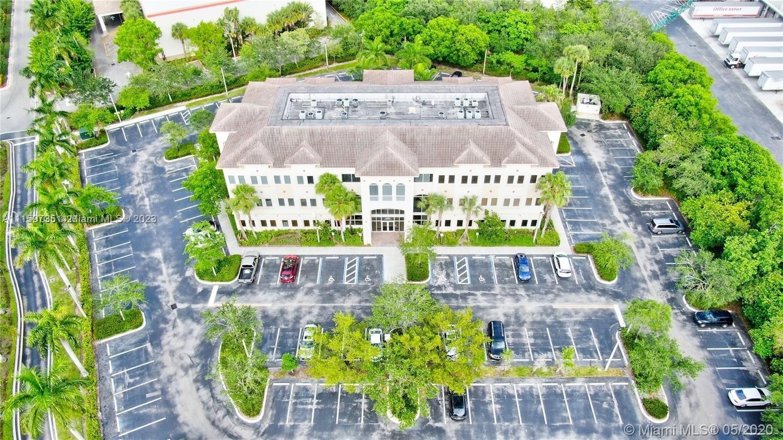 6. Commercial for Sale at 2893 Executive Park Dr, 101 Weston, FL 33331