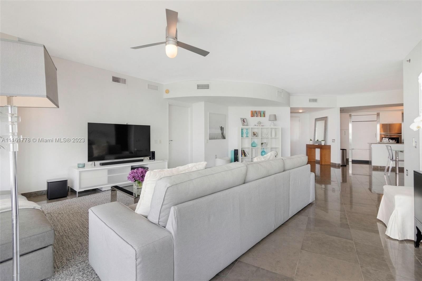 3. Condominiums for Sale at 450 Alton Rd, 2903 SoFi, Miami Beach, FL 33139