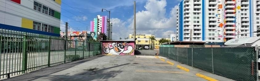 15. Commercial / Office for Sale at Little San Juan, Miami, FL 33127