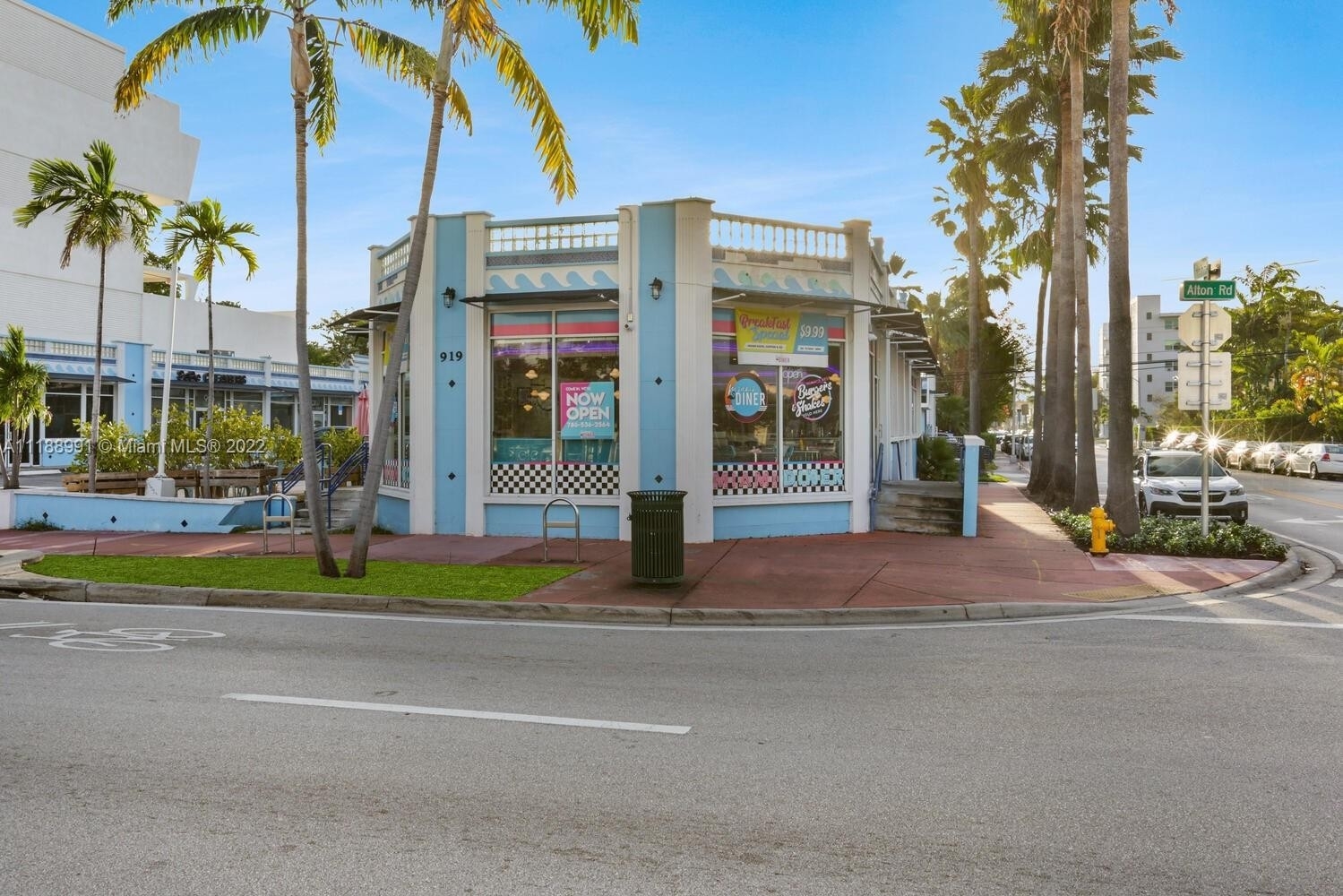 2. Commercial for Sale at Lenox Manor, Miami Beach, FL 33139