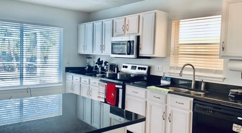 3. Single Family Homes 為 特賣 在 Center Lake, Orlando, FL 32824
