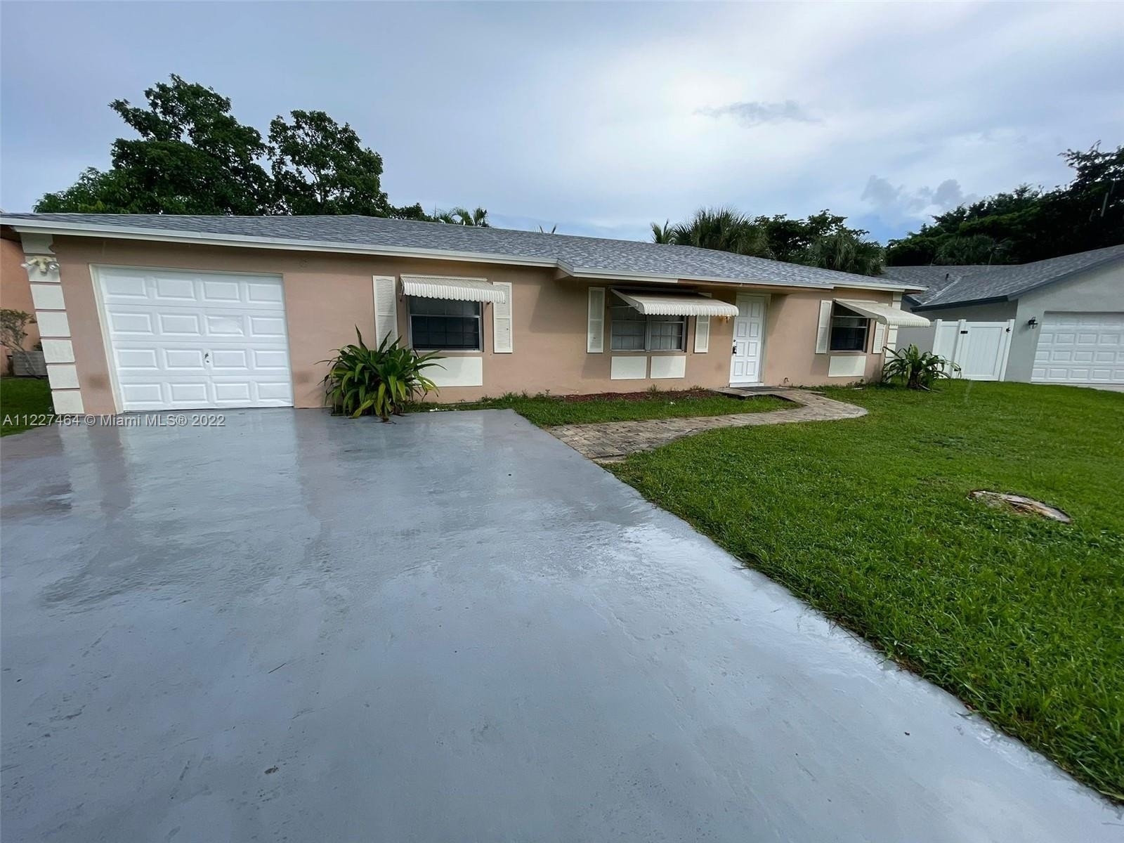 1. Single Family Homes 為 特賣 在 American Homes Boca Raton, Boca Raton, FL 33434
