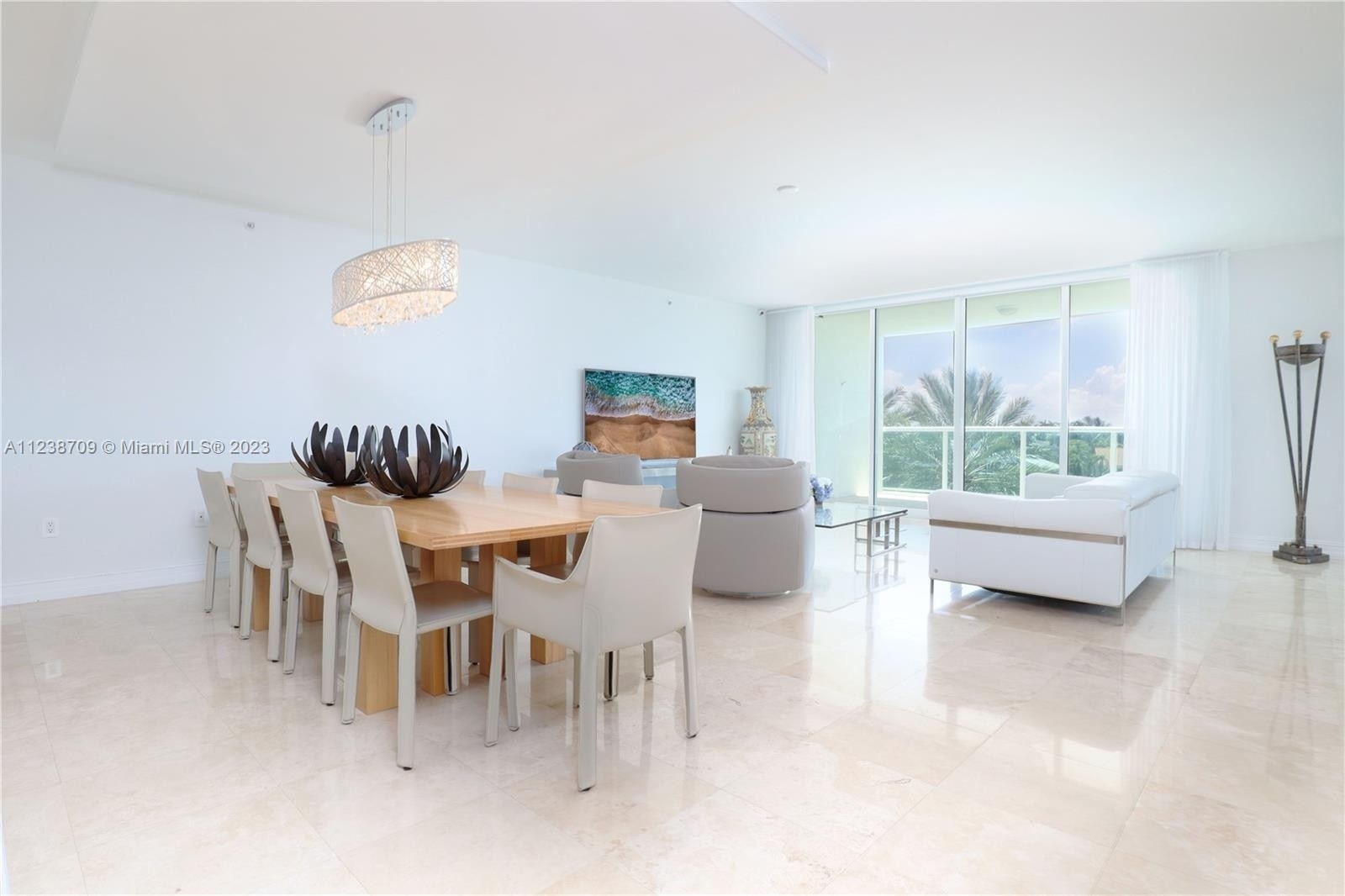 12. Condominiums for Sale at 20201 E Country Club Dr, 510 Biscayne Yacht and Country Club, Aventura, FL 33180