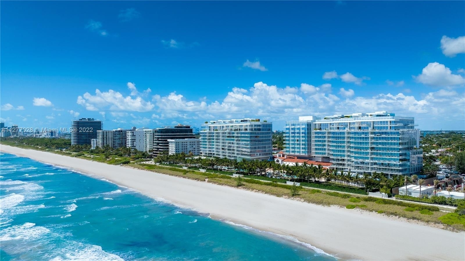 36. Condominiums for Sale at 9111 Collins Ave, N-721 Surfside, FL 33154