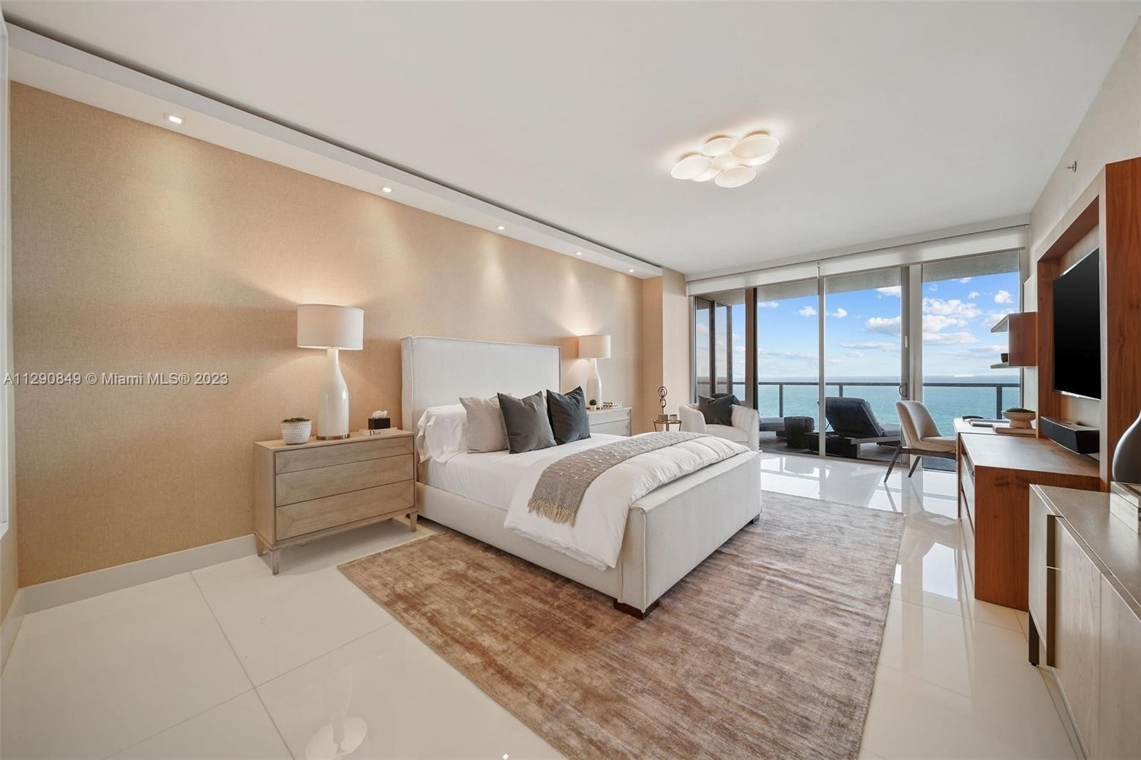 18. Condominiums for Sale at 9701 Collins Ave , 2302S Bal Harbour, FL 33154