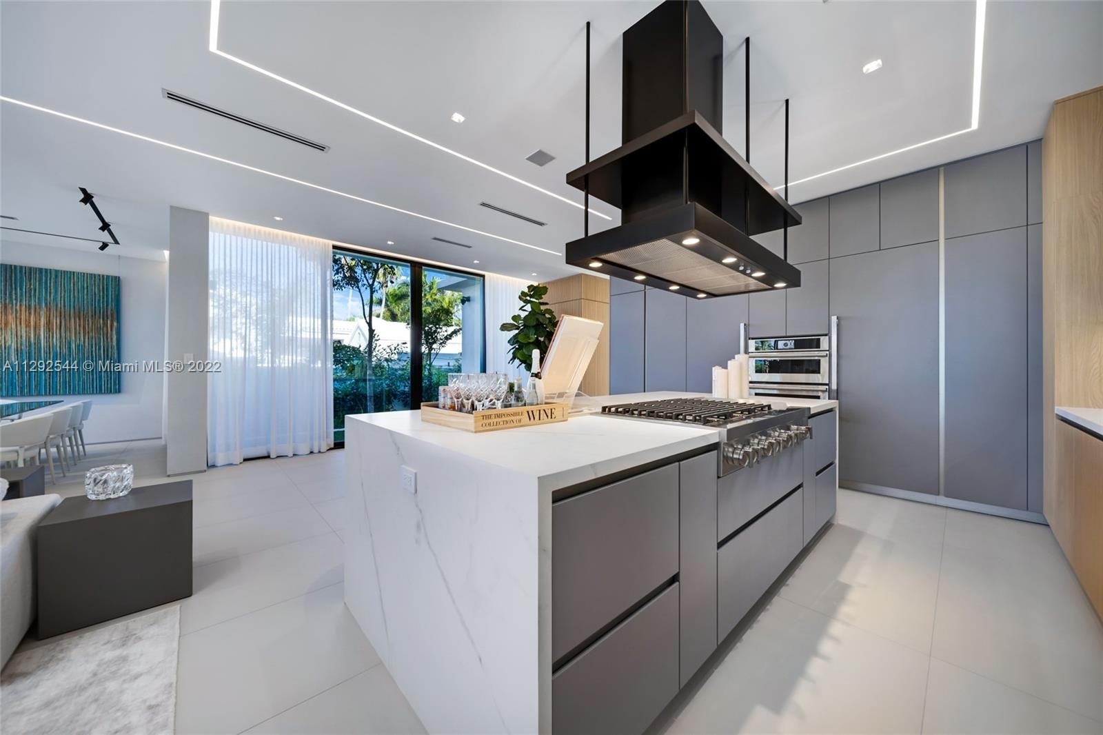 9. Single Family Homes for Sale at Palm Island, Miami Beach, FL 33139